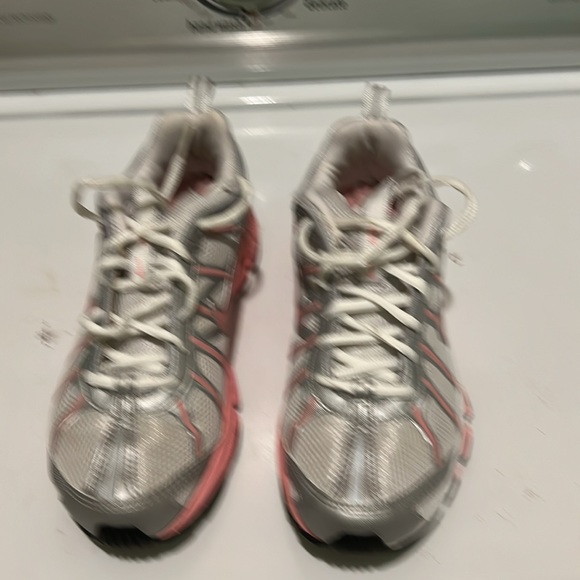 3 for 15 sale 🦃 Nike shoes - Picture 2 of 4